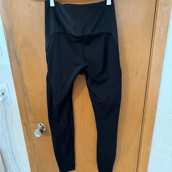 Reebok Perforated and Mesh Speedwick Pants - Picture 2 of 6